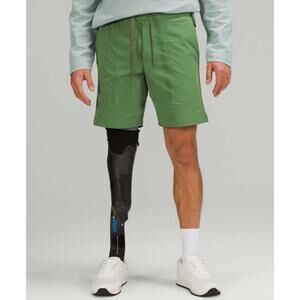 Lululemon Bowline Short 8" *Stretch Ripstop